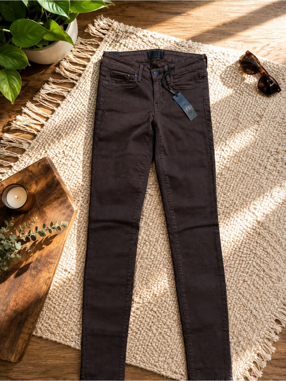 Vince Skinny Jeans in Dark Brown